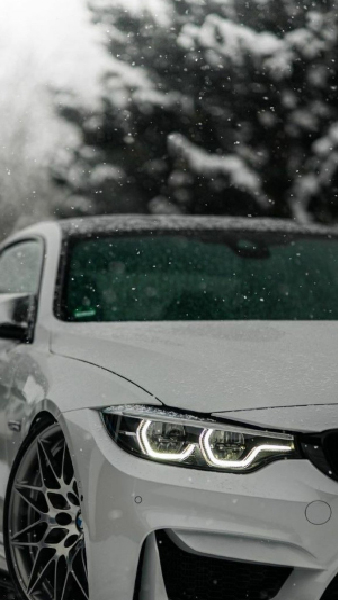  دانلود عکس ماشین با کیفیت 8k برای گوشی